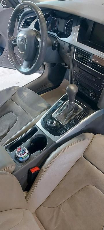 Gebraucht Audi A4 210 PS (154 kW) 2009 Silber Kombi