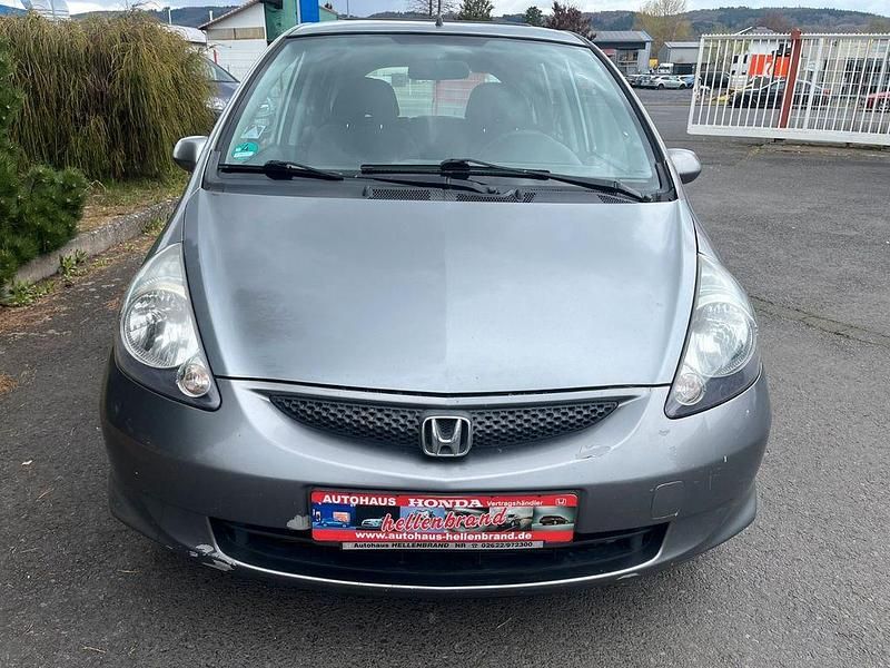 Gebraucht Honda Jazz Cool 77 PS (56 kW) 2007 Silber Kleinwagen