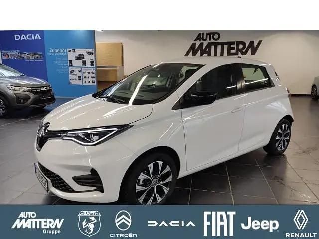 Weiß gletscherweiss Gebraucht 2023 Renault Zoe Evolution Kleinwagen | 23.479 € (Teuer) - Bild 1/4