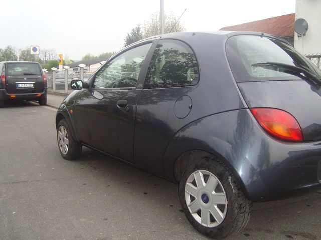 Gebraucht Ford Ka 69 PS (50 kW) 2007 Schwarz metallic Kleinwagen