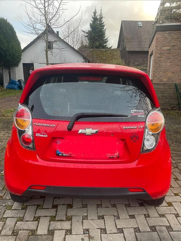 Gebraucht Chevrolet Spark 68 PS (50 kW) 2012 Rot Kleinwagen