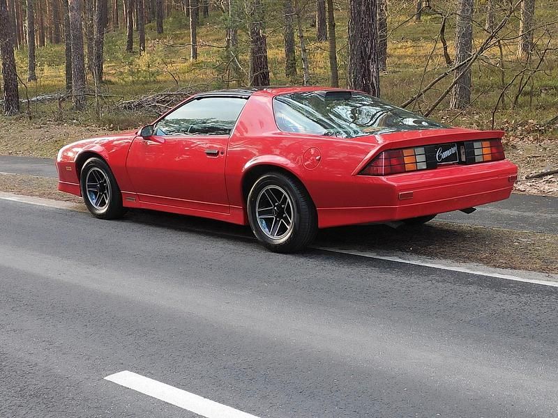 Second-hand Chevrolet Camaro 1986 Roșu Coupe