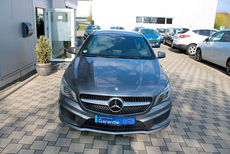 Gebraucht Mercedes CLA200 AMG line 156 PS (114 kW) 2016 Grau Kombi