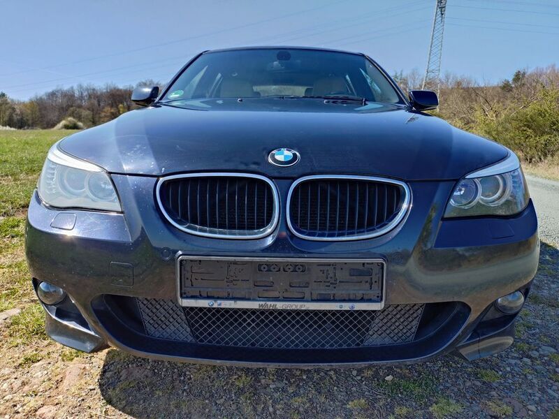 Gebraucht BMW 520 Sport Line 170 PS (125 kW) 2008 Schwarz Kombi