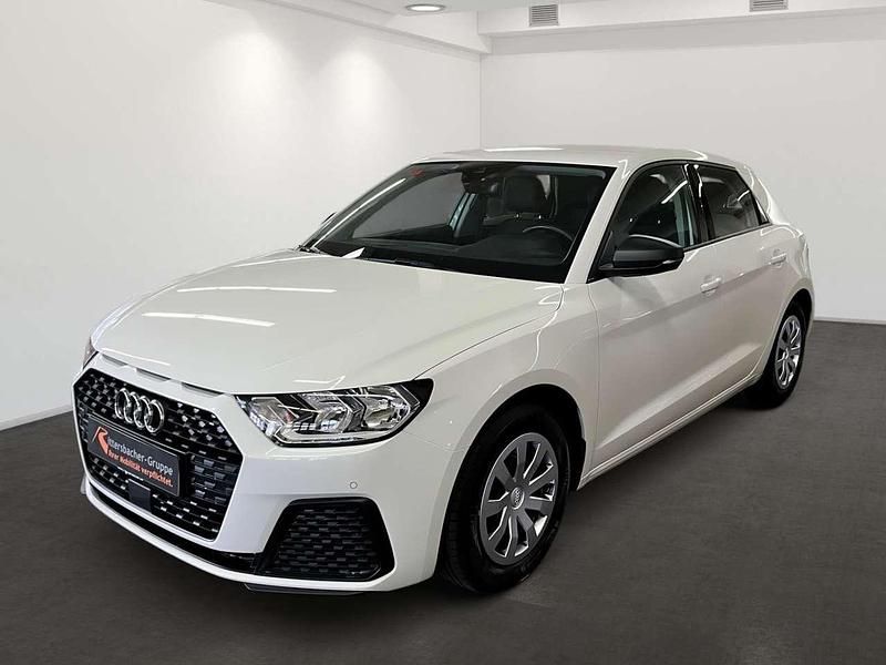 Second-hand Audi A1 95 CP (69 kW) 2022 Alb SUV