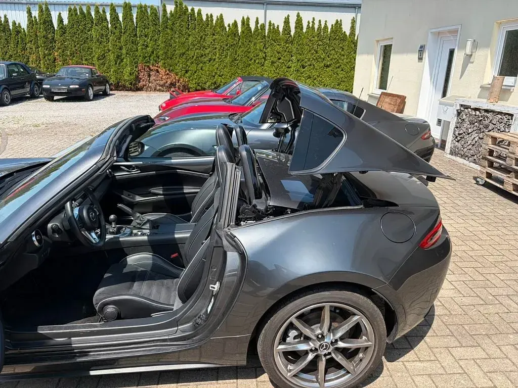 Gebraucht Mazda MX5 Sky 184 PS (135 kW) 2021 Grau Cabrio