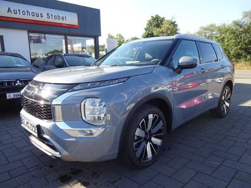Grau Neu 2025 Mitsubishi Outlander P-HEV Top SUV | 54.490 € (Fairer Preis) - Bild 1/4