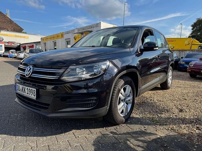 Deep black perleffekt Gebraucht 2016 VW Tiguan SUV | 16.950 € (Superpreis) - Bild 1/4