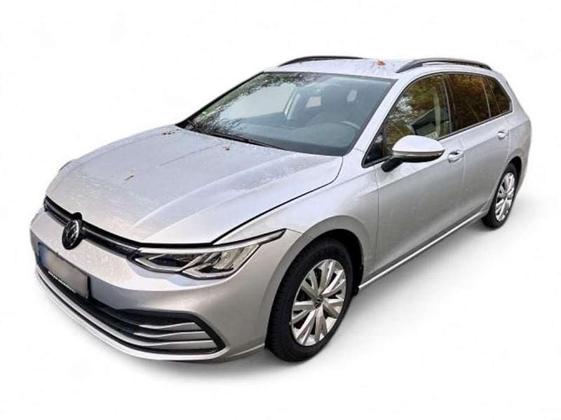 Reflexsilber metallic Gebraucht 2022 VW Golf VIII Life Kombi | 19.999 € (Guter Preis) - Bild 1/3