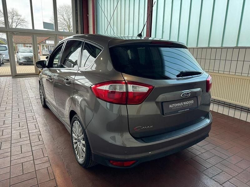 Gebraucht Ford C-MAX Titanium 140 PS (102 kW) 2014 Braun Van / Kleinbus