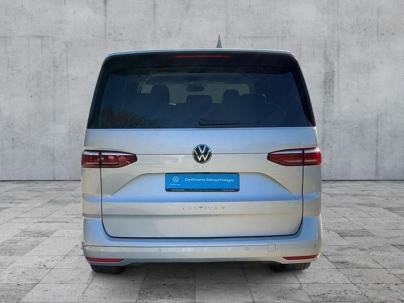 Gebraucht VW Multivan Life 150 PS (110 kW) 2025 Reflexsilber metallic Van