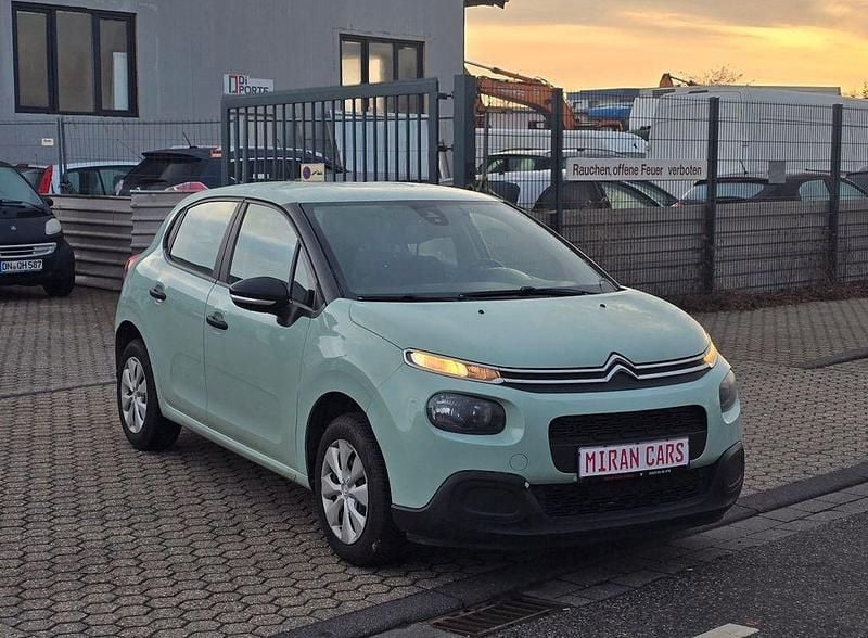 Grün Gebraucht 2019 Citroën C3 Live Kleinwagen | 5.999 € (Guter Preis) - Bild 1/4