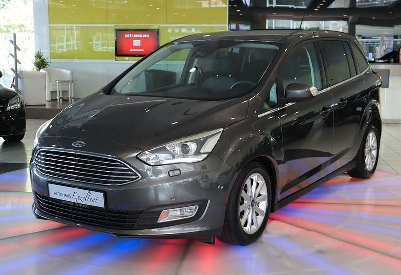Magnetic Gebraucht 2016 Ford Grand C-Max Titanium Van / Kleinbus | 13.500 € (Fairer Preis) - Bild 1/4