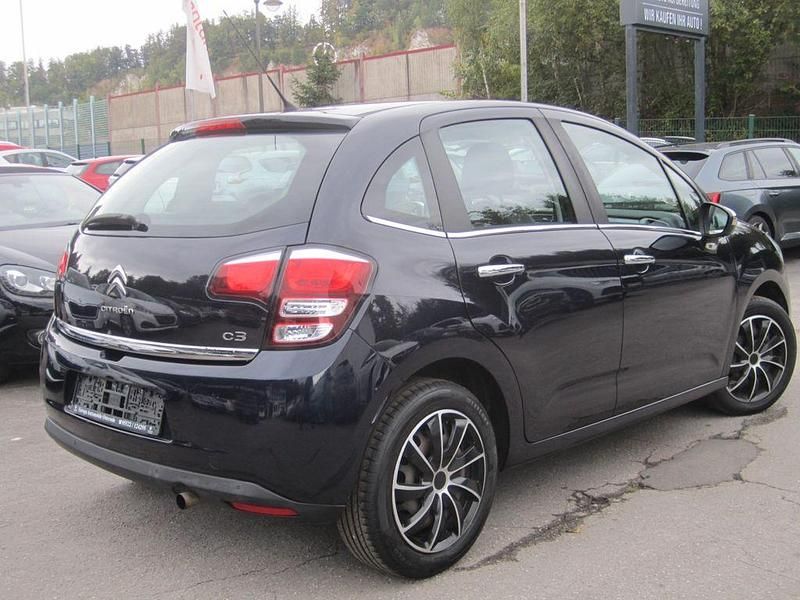 Gebraucht Citroën C3 SELECTION 68 PS (50 kW) 2014 Blau Kleinwagen