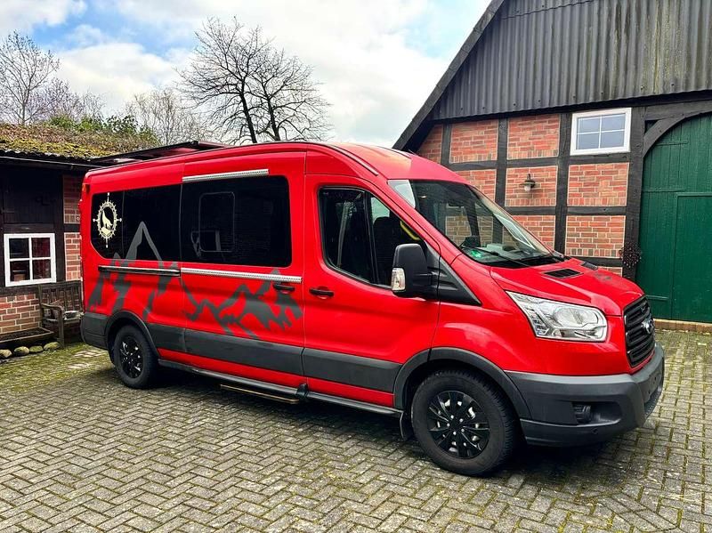 Brugt Ford Transit 101 HK (74 kW) 2015 Rød MPV