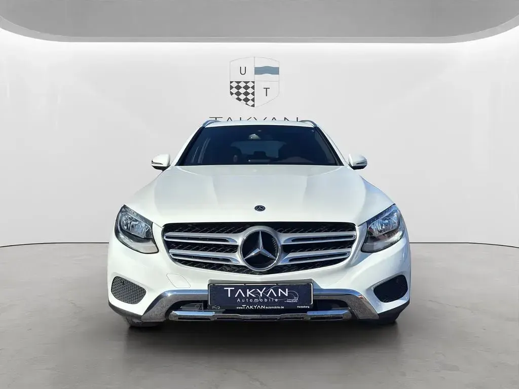 Gebraucht Mercedes GLC250 211 PS (155 kW) 2018 Weiß SUV
