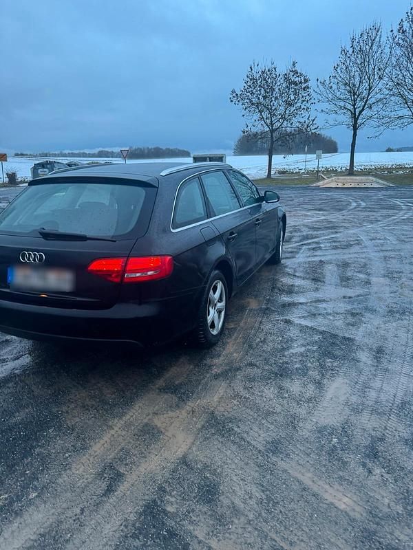 Gebraucht Audi A4 120 PS (88 kW) 2009 Schwarz Kombi