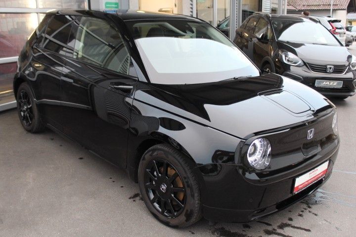 Gebraucht Honda e 100 kW (136 PS) 2022 Schwarz Kleinwagen