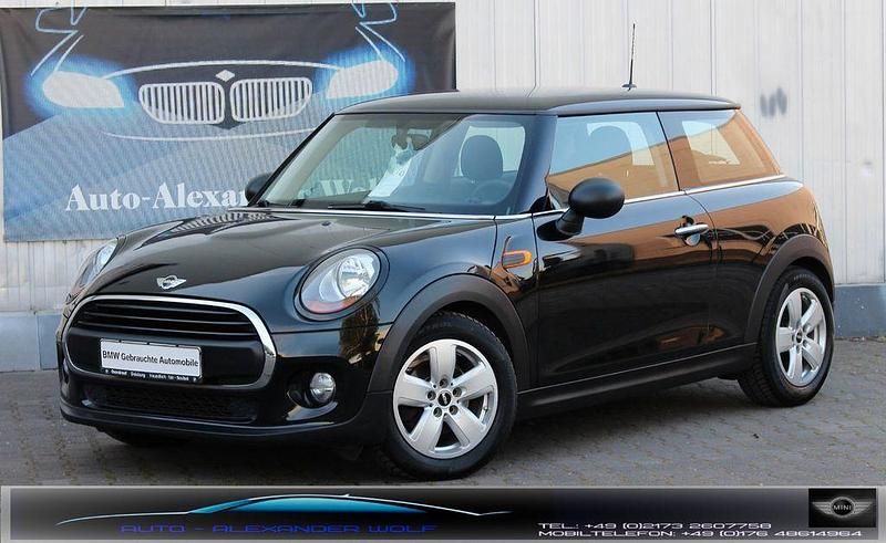 Schwarz Gebraucht 2016 Mini ONE Kleinwagen | 8.990 € (Etwas zu teuer) - Bild 1/4