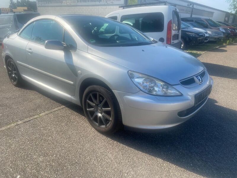 Silber Gebraucht 2004 Peugeot 307 CC Cabrio | 1.990 € (Guter Preis) - Bild 1/4