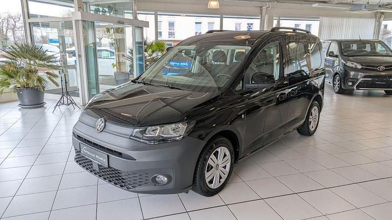 Gebraucht VW Caddy 102 PS (75 kW) 2021 Schwarz Van / Kleinbus