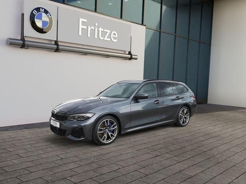 Grau Gebraucht 2021 BMW M340 M Sport Limousine | 46.945 € (Fairer Preis) - Bild 1/4