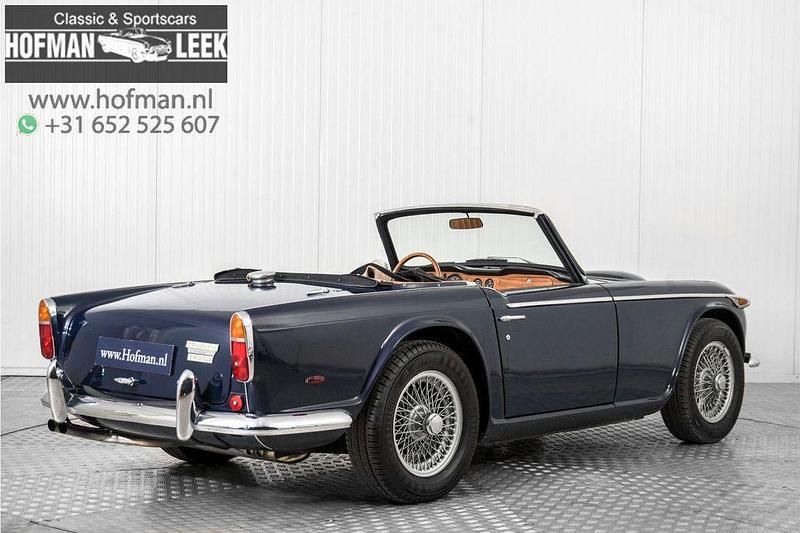 Gebraucht Triumph TR 250 106 PS (77 kW) 1968 Blau Cabrio
