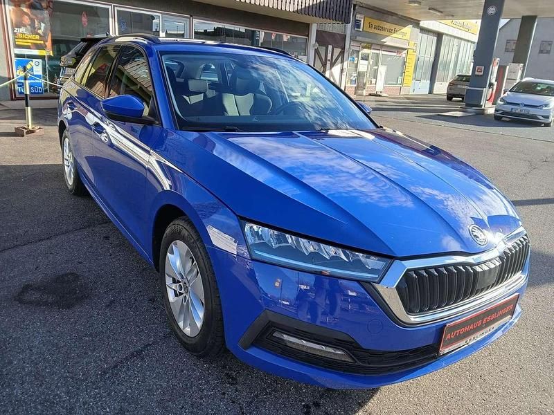 Energyblau Gebraucht 2021 Skoda Octavia Ambition Kombi | 16.490 € (Fairer Preis) - Bild 1/4