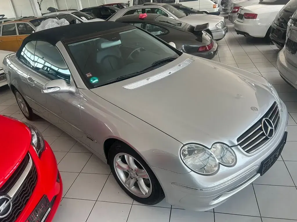 Gebraucht Mercedes CLK200 163 PS (119 kW) 2003 Silber Cabrio