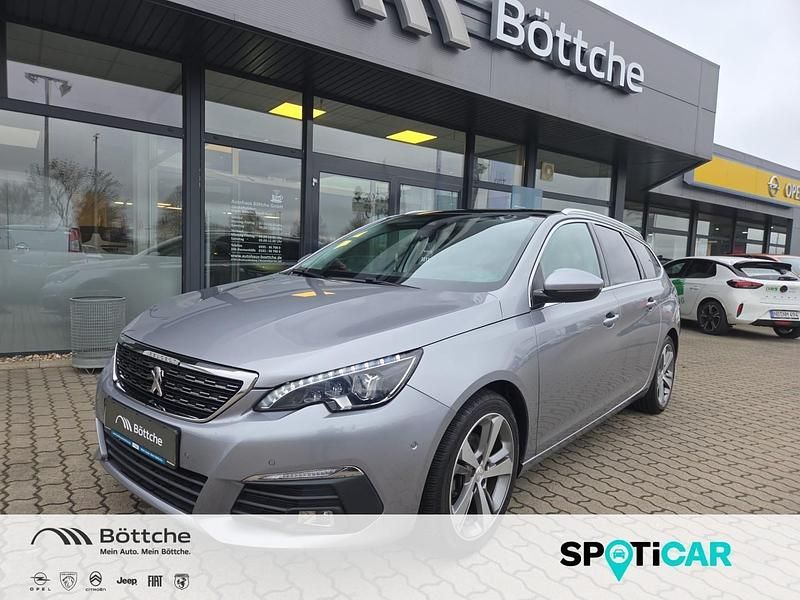Lack grau artense/metalliclackierung Gebraucht 2020 Peugeot 308 Allure Kombi | 15.590 € (Teuer) - Bild 1/4