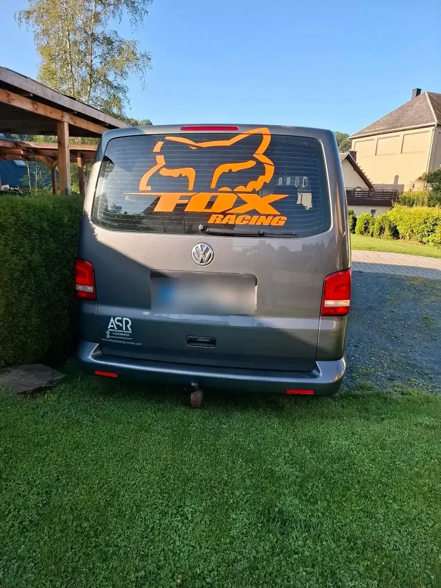 Gebraucht VW Caravelle 102 PS (75 kW) 2012 Grau Van