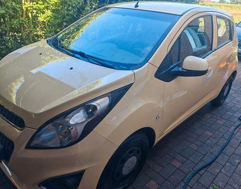 Gebraucht Chevrolet Spark 68 PS (50 kW) 2012 Gelb Kleinwagen