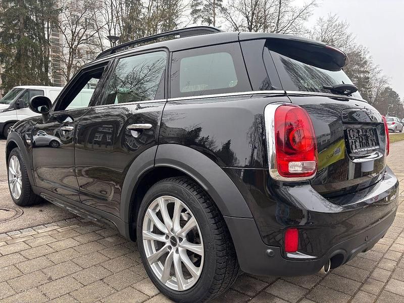 Gebraucht Mini Cooper D Countryman 150 PS (110 kW) 2018 Midnight black metallic SUV