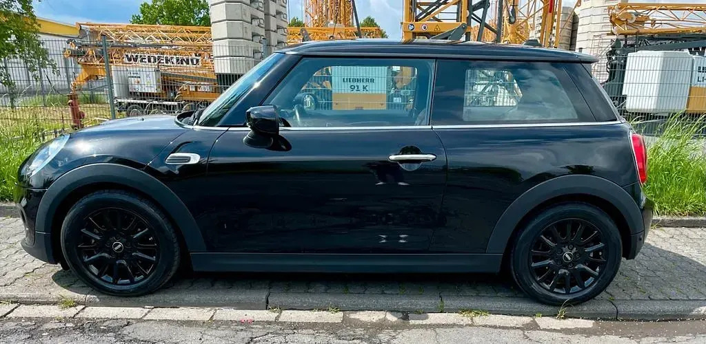 Gebraucht Mini ONE 102 PS (75 kW) 2020 Schwarz Kleinwagen