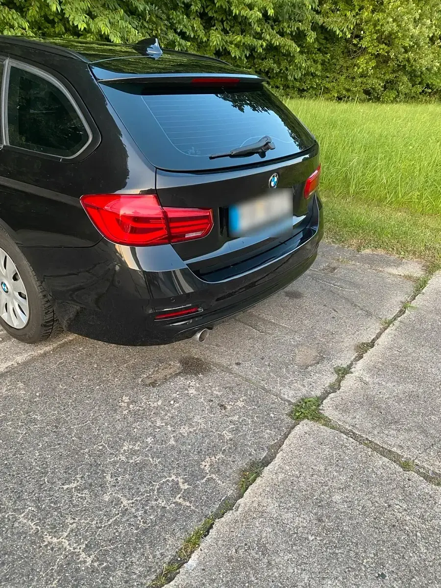 Gebraucht BMW 316 116 PS (85 kW) 2015 Schwarz Kombi