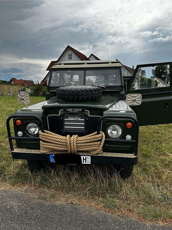 Beige Gebraucht 1979 Land Rover 3 SUV | 18.000 € - Bild 1/4