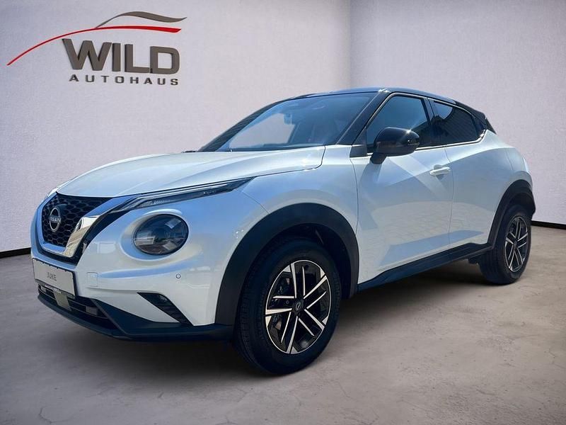 Neu Nissan Juke N-Connecta 114 PS (83 kW) 2025 Schwarz SUV