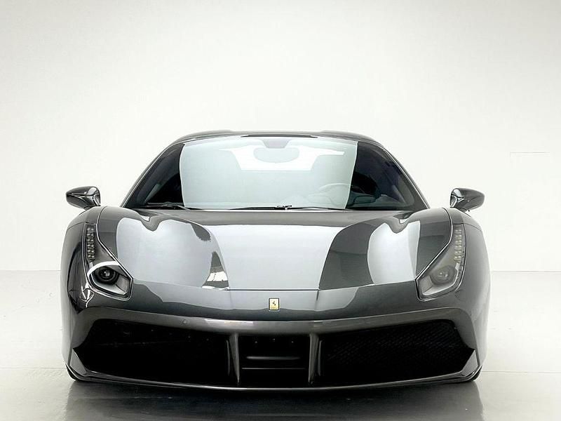 Gebraucht Ferrari 488 669 PS (492 kW) 2016 Grau Cabrio