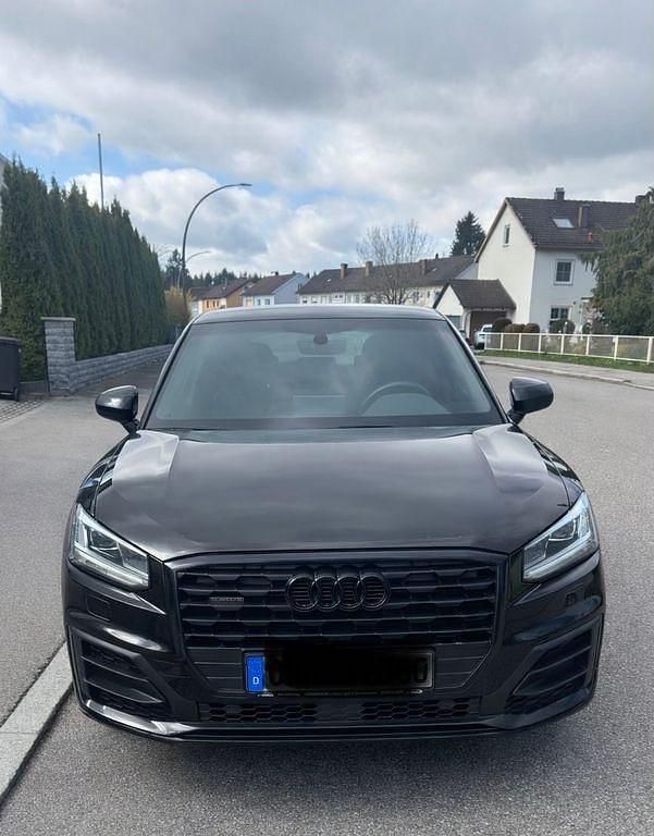Gebraucht Audi Q2 Sport 190 PS (139 kW) 2017 Schwarz SUV