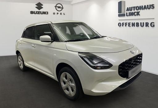 Neu Suzuki Swift Comfort 83 PS (61 kW) 2025 Weiss Kleinwagen
