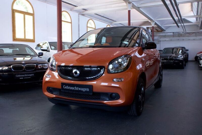 Orange Gebraucht 2016 Smart ForFour Basis Limousine | 10.990 € (Guter Preis) - Bild 1/4