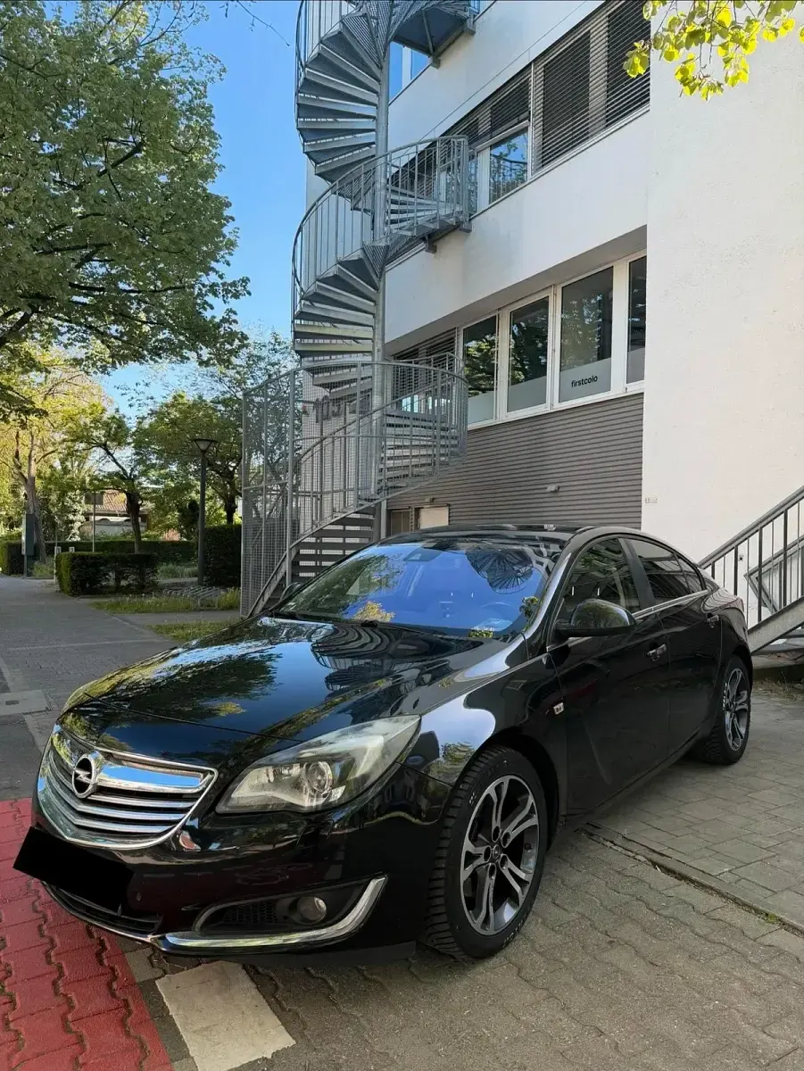 Gebraucht Opel Insignia 194 PS (142 kW) 2014 Schwarz Limousine