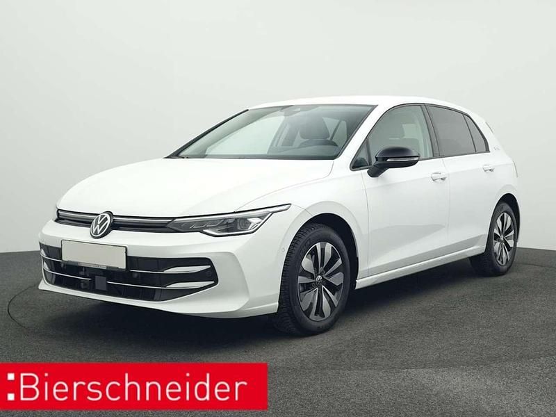 Weiss Gebraucht 2025 VW Golf VIII Goal Limousine | 27.850 € (Superpreis) - Bild 1/3