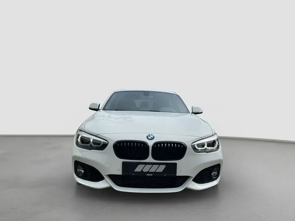Gebraucht BMW 118 M Sport 136 PS (100 kW) 2018 Weiß Limousine