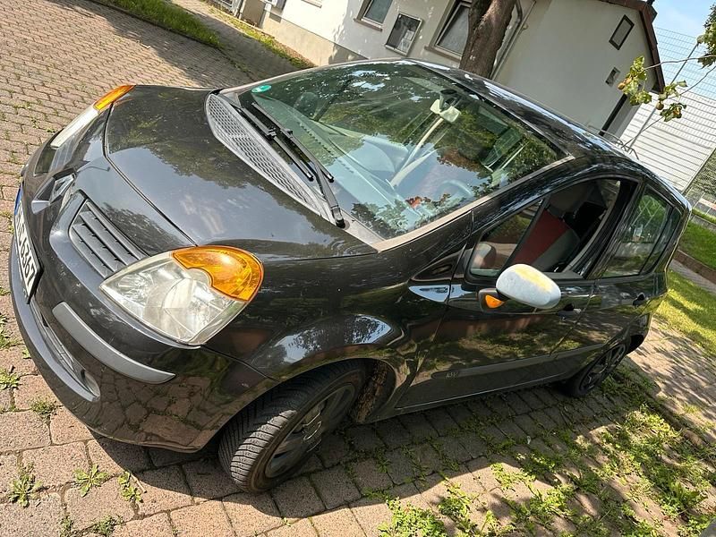 Schwarz Gebraucht 2006 Renault Modus Van / Kleinbus | 450 € - Bild 1/4
