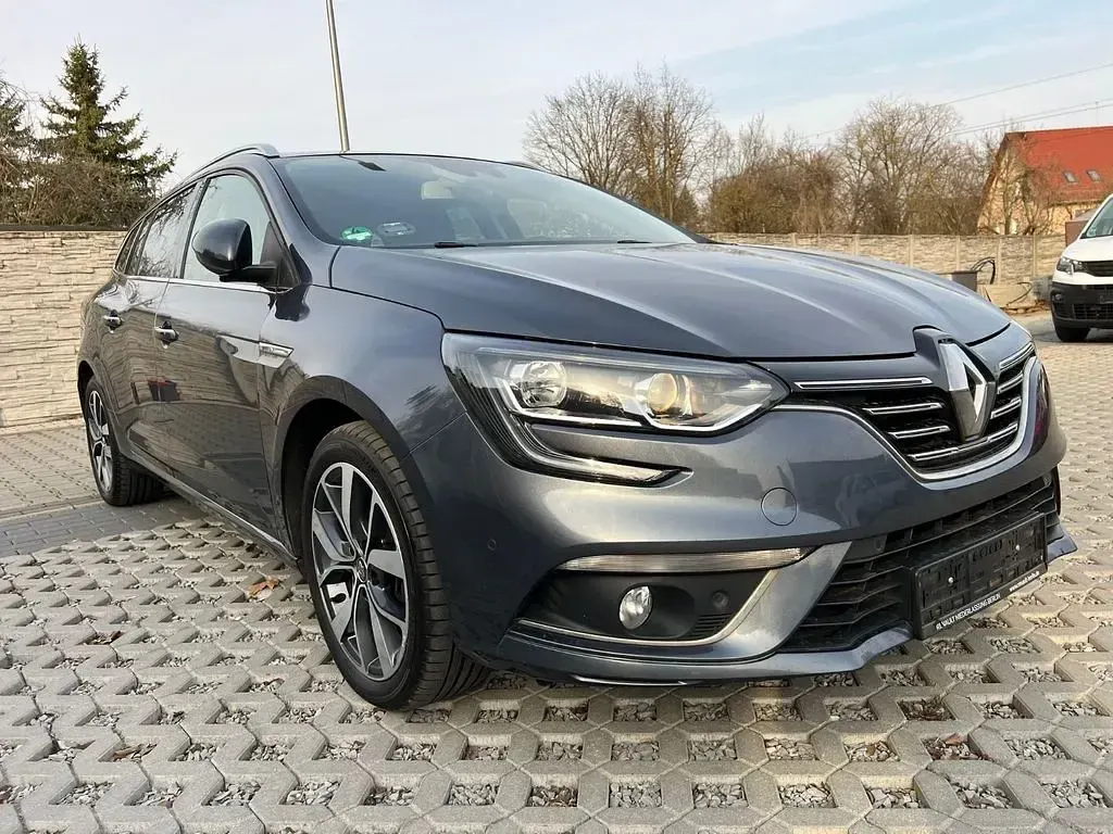 Gebraucht Renault Mégane Bose Edition 132 PS (97 kW) 2017 Grau Limousine