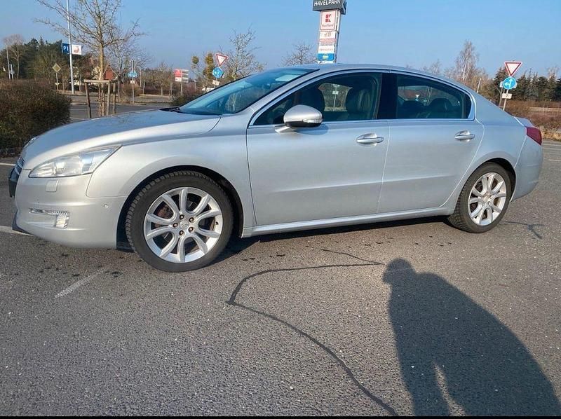 Gebraucht Peugeot 508 Allure 163 PS (119 kW) 2012 Silber Limousine