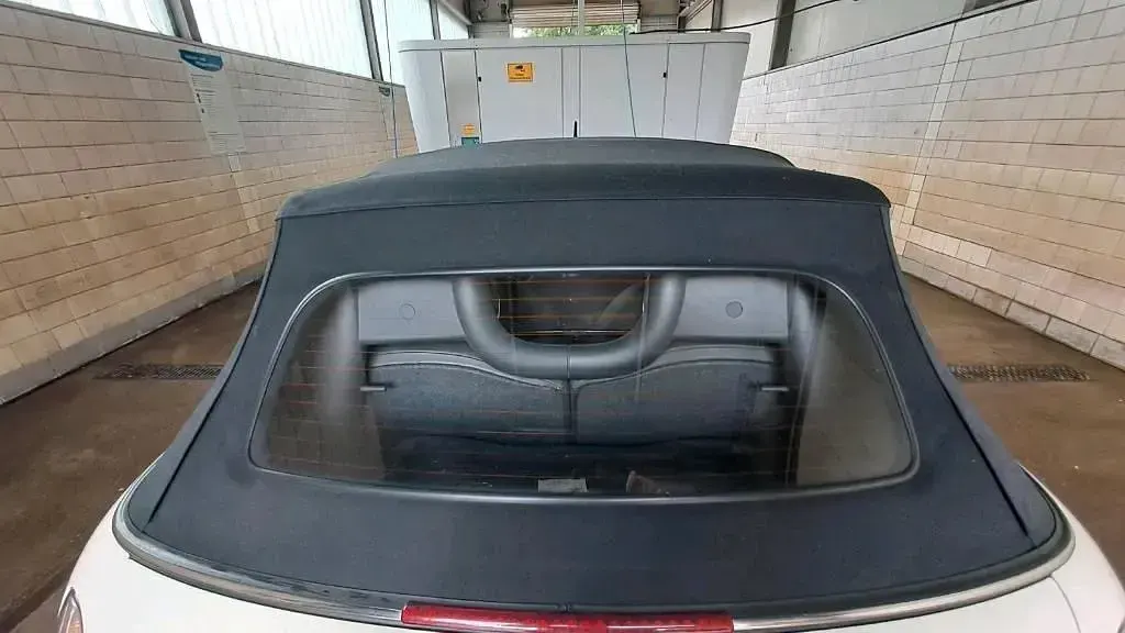 Gebraucht Mini Cooper Cabriolet 115 PS (84 kW) 2008 Beige Cabrio