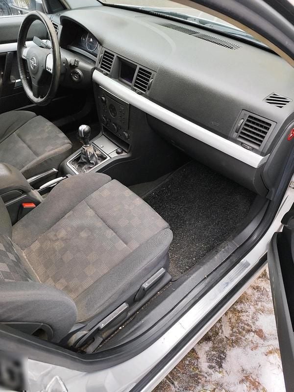 Gebraucht Opel Vectra 122 PS (89 kW) 2002 Silber Limousine