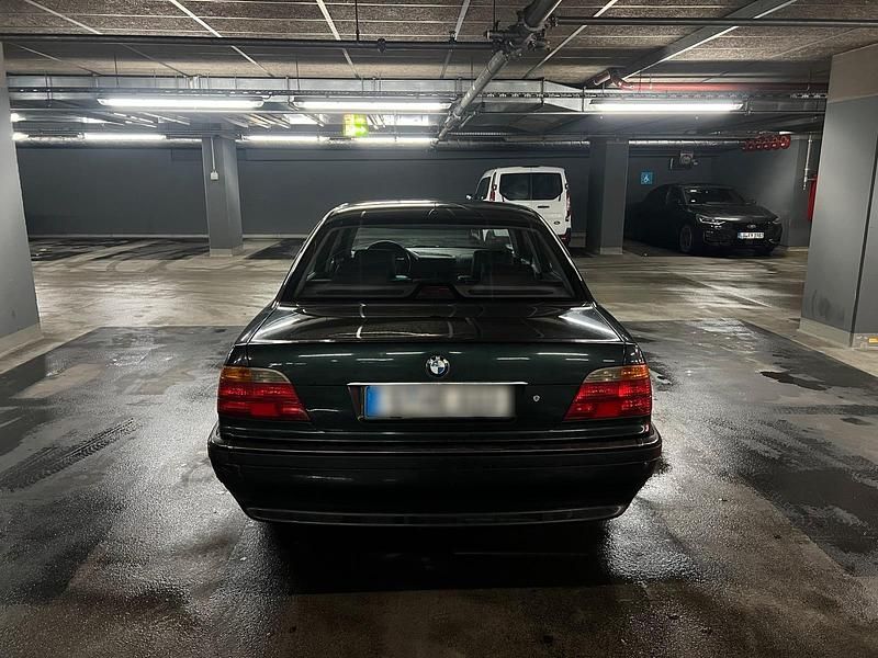 Gebraucht BMW 728 193 PS (141 kW) 1999 Grün Limousine